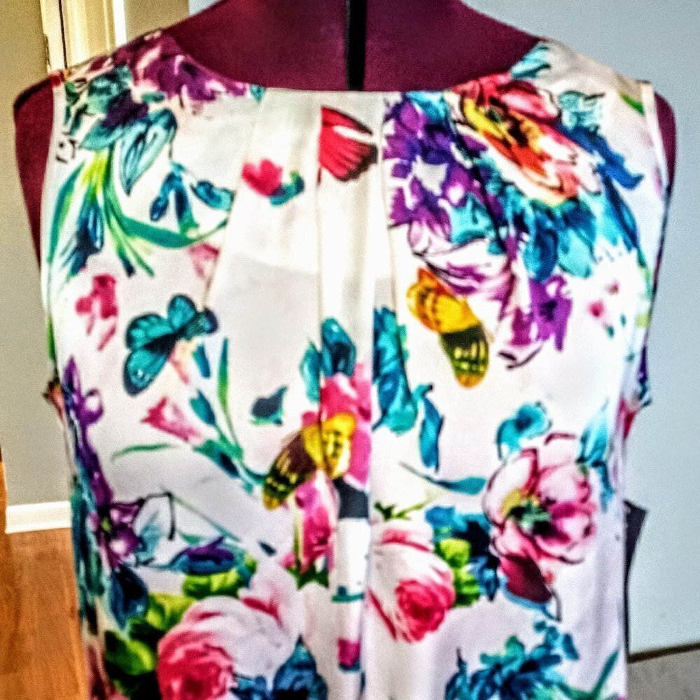 Notations Pleated Butterfly Print Sleeveless Top NWOT